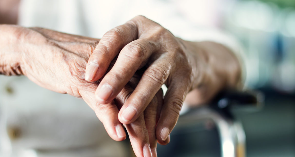 RPO: Pacjenci z Alzheimerem i ich opiekunowie powinni mieć wsparcie państwa