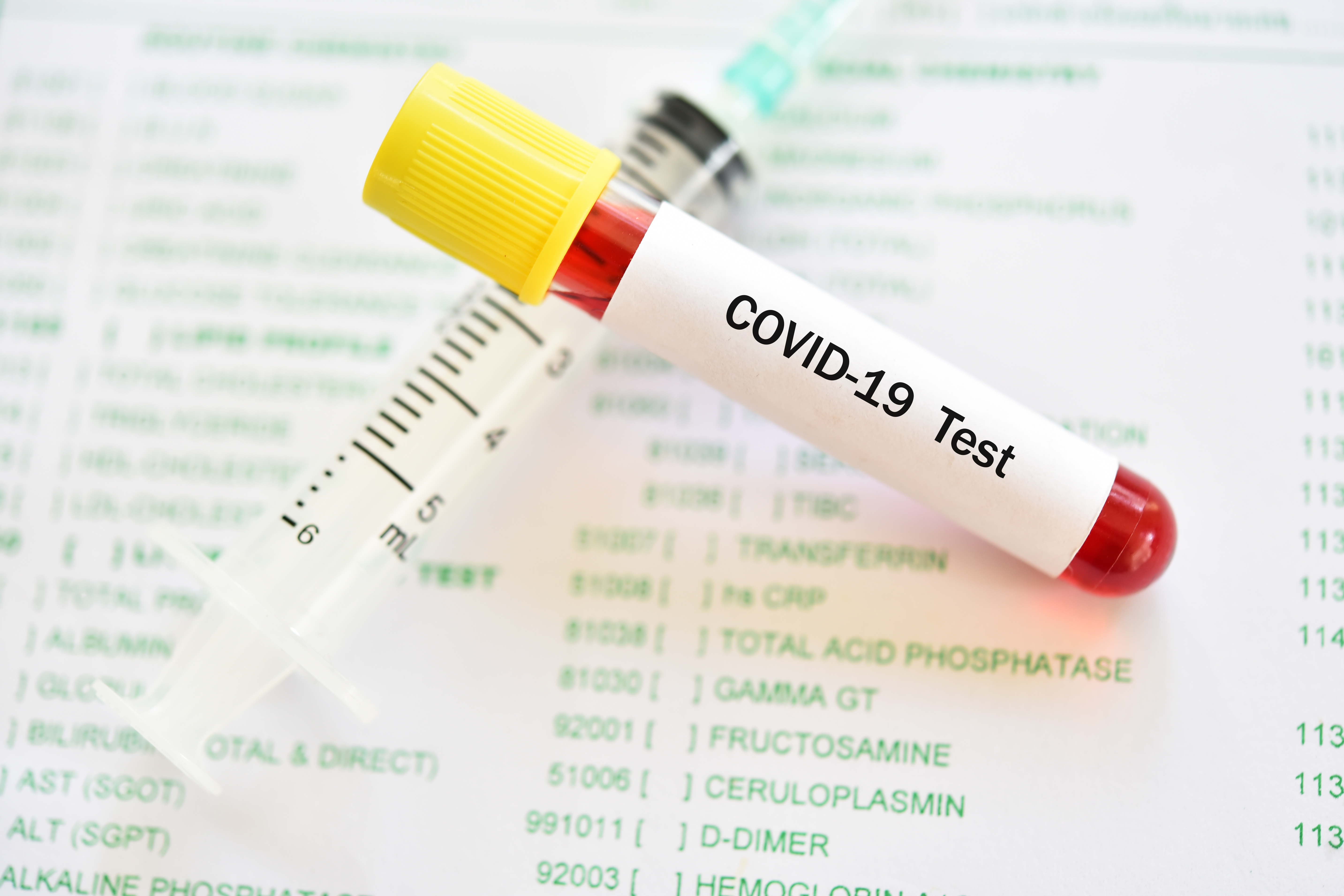 Lekarze rodzinni mogą kierować na testy w kierunku koronawirusa. Jednak pojawiają się problemy